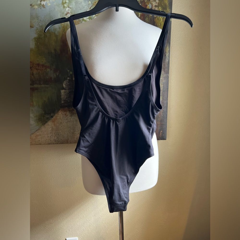 NWT SKIMS SIGNATURE SWIM SCOOP NECK ONE PIECE SIZE XL COLOR ONYX - Picture 6 of 6
